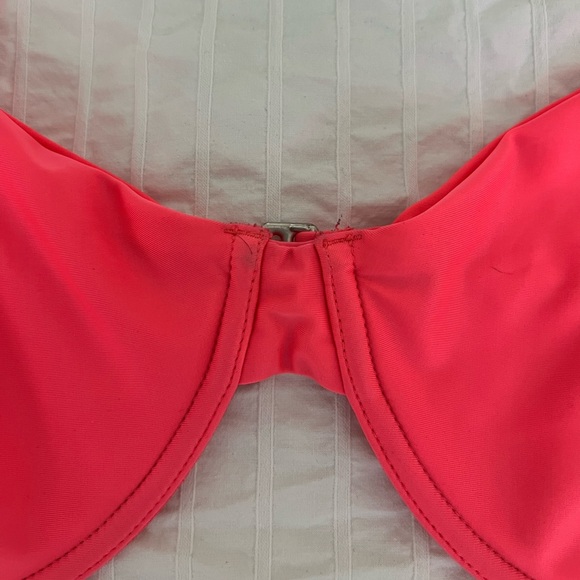 Sold - Picture 4 of 6